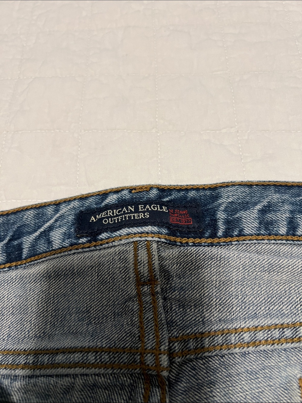 American Eagle Outfitters Light Wash Wide Leg Jeans